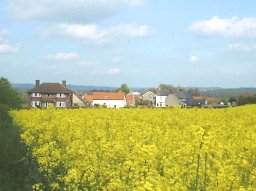 Upper Langwith View 2(c) Mr G. Flemming 01/05/2000