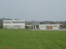 Park Road Junior and Infants School Orchard Close (c) Mr G. Flemming 16/05/2000